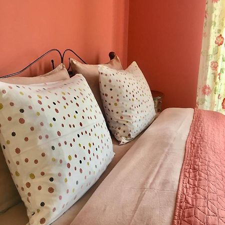 Vincent - Central 2 Bedroom Apartment 79Sqm Tripoli Bagian luar foto