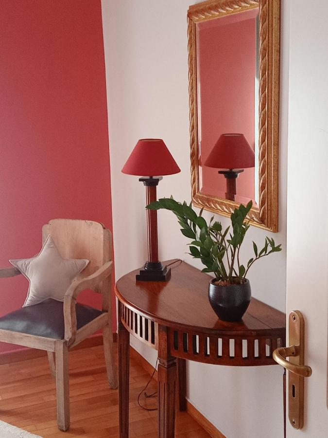 Vincent - Central 2 Bedroom Apartment 79Sqm Tripoli Bagian luar foto